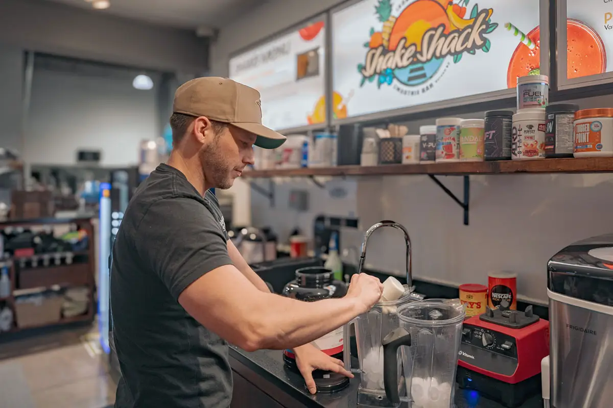 IRONHEART staff making Shakes